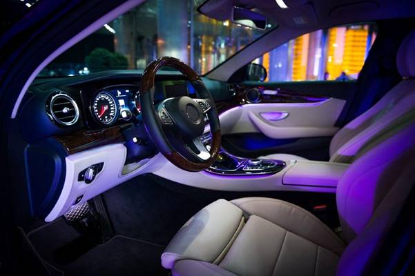 Luxury Is No Longer About the Badge—It's About the Experience image